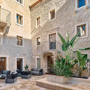 Heritage Hotel